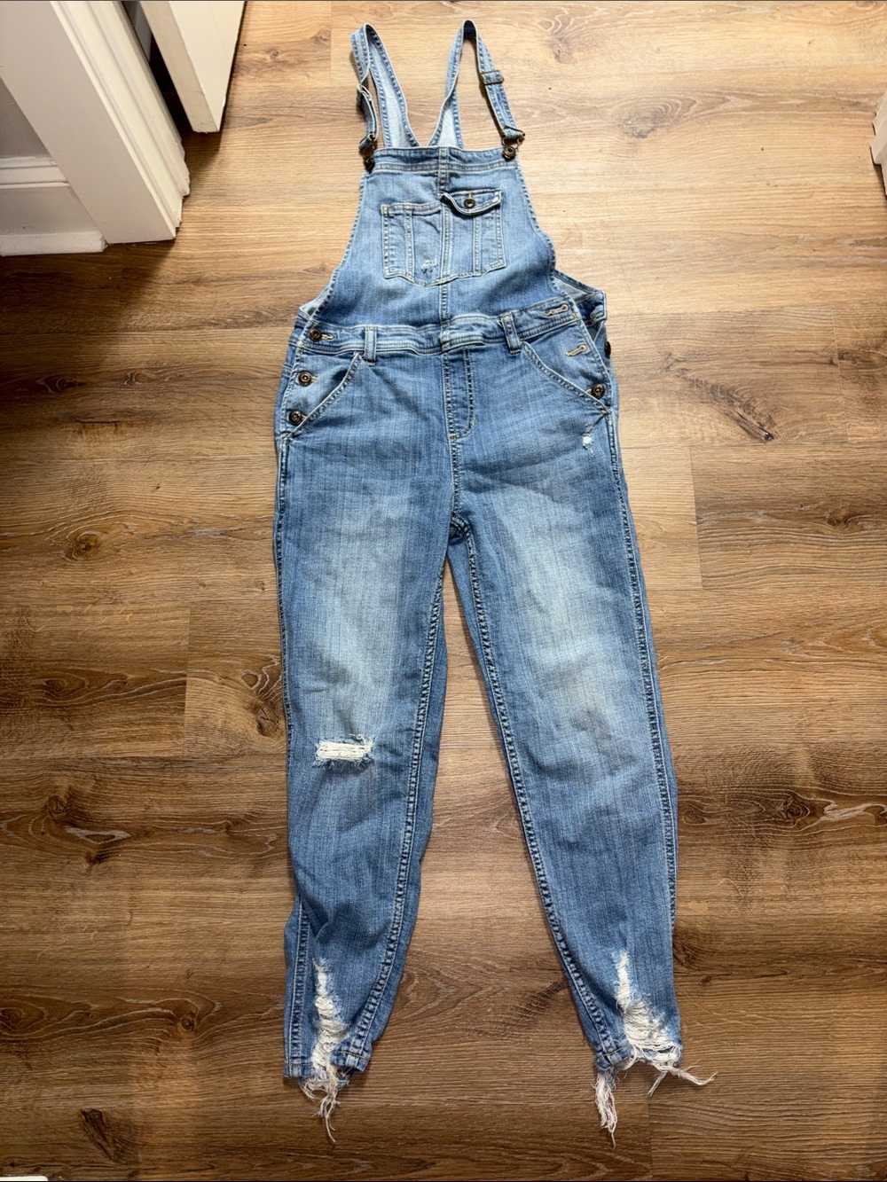 OFFERS OPEN! Stevie Hender Light Distressed Denim Overalls Women’s med overalls
